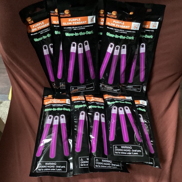 Happy Halloween Purple Glow Pendant Glow-In-The-Dark Bundle New/Sealed - Picture 2 of 6